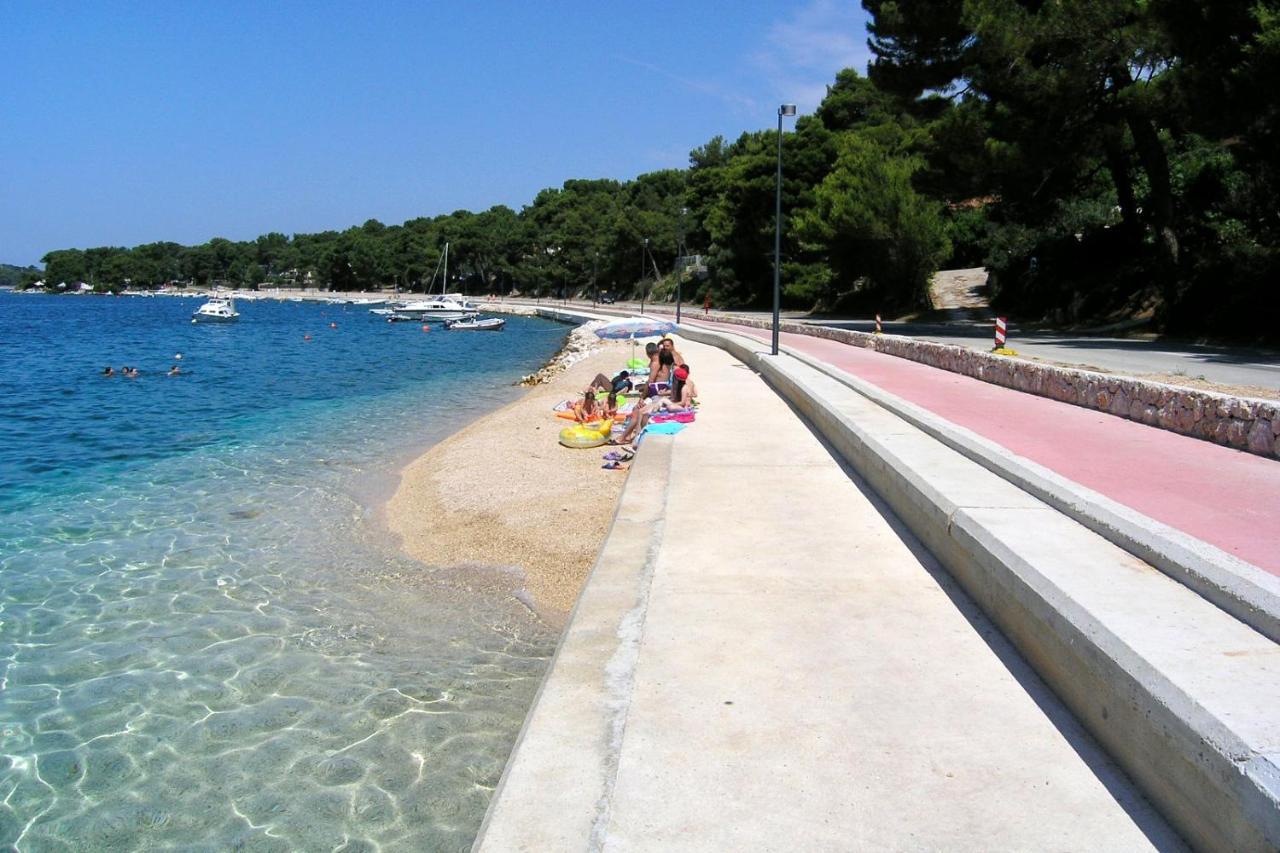 Double Room Mali Losinj 7953B Ngoại thất bức ảnh