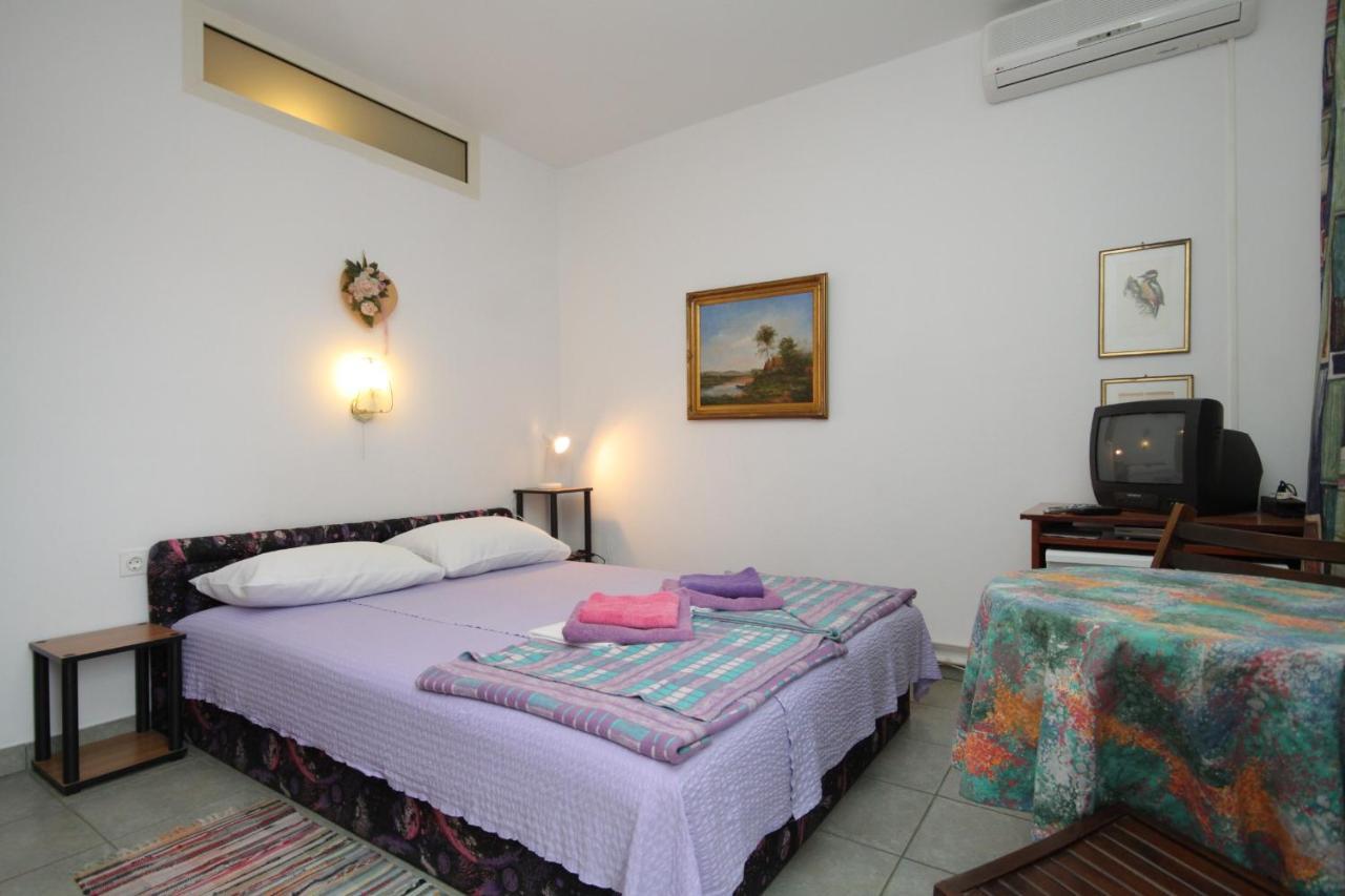Double Room Mali Losinj 7953B Ngoại thất bức ảnh